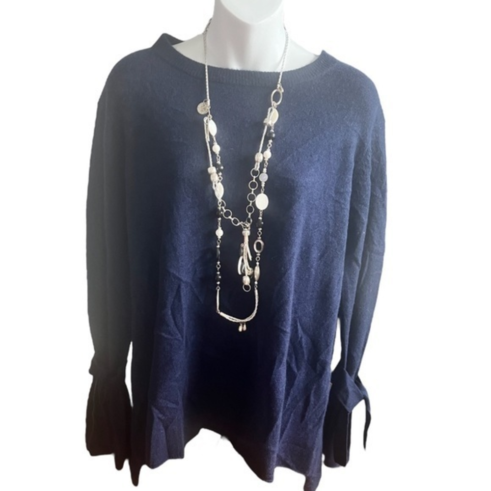 NWOT Gorgeous Catherine MaLandrino Navy Cashmere Sweater with Tie Sleeves M‎